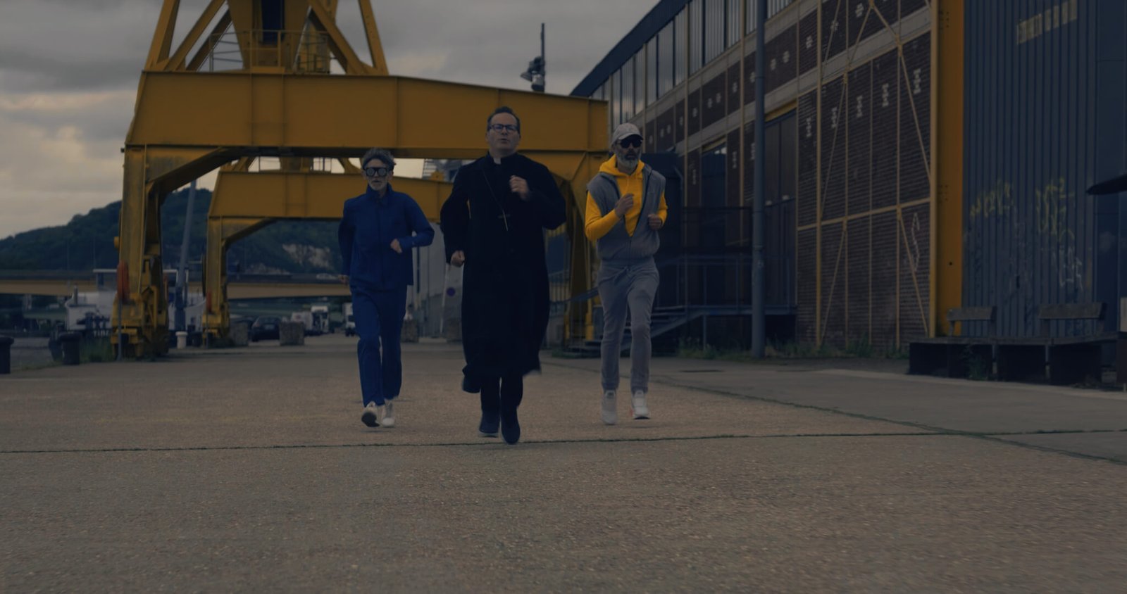 Sébastien Chiron, Thomas Rollin et Hugo Zangl devant la salle de concert le 106 à Rouen