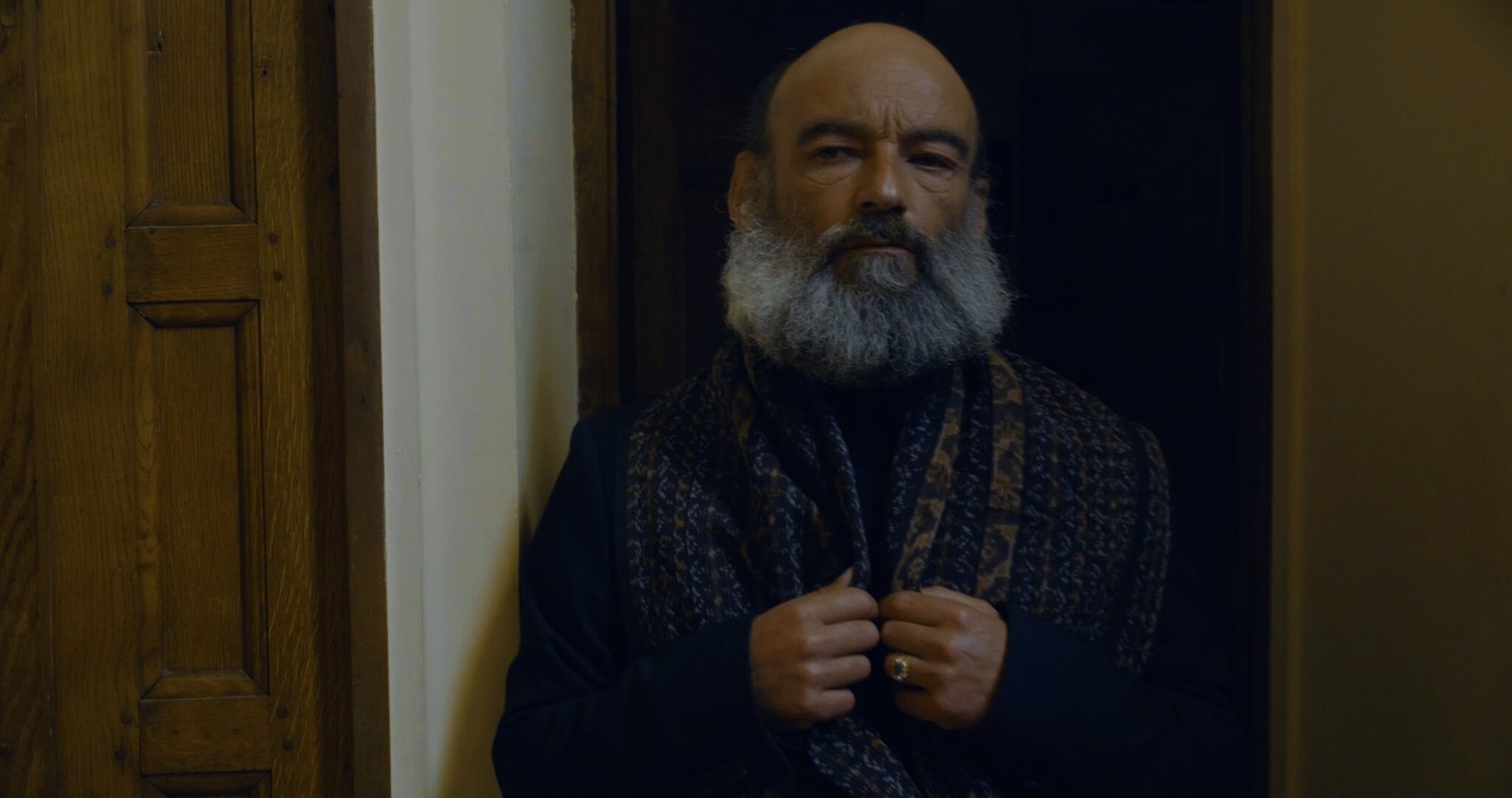 Monseigneur Otocolobus joué par Nicolas Palaszuk