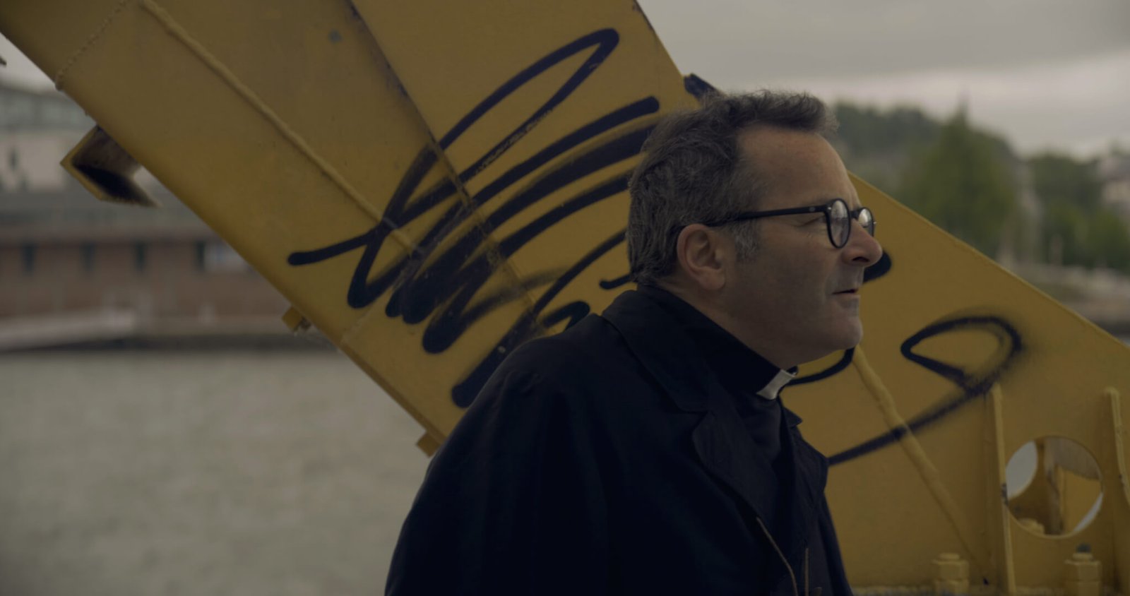 Thomas Rollin à Rouen devant le 106